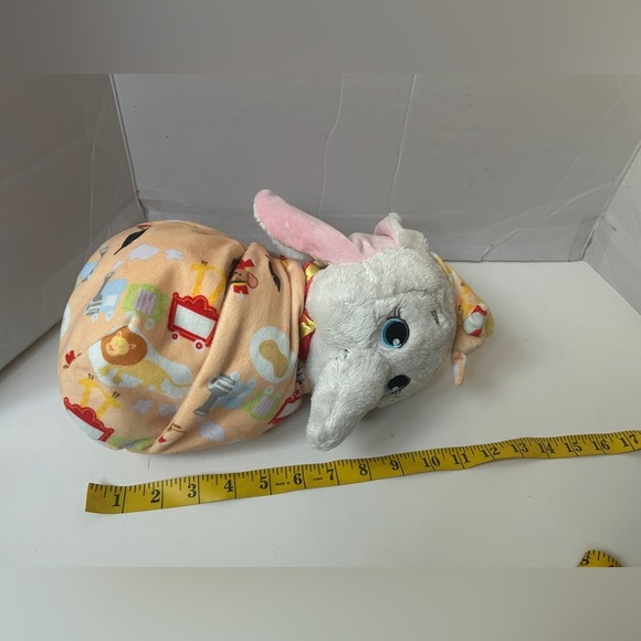 Disney Babies Dumbo Elephant Plush with Pouch Blanket - Picture 7 of 7